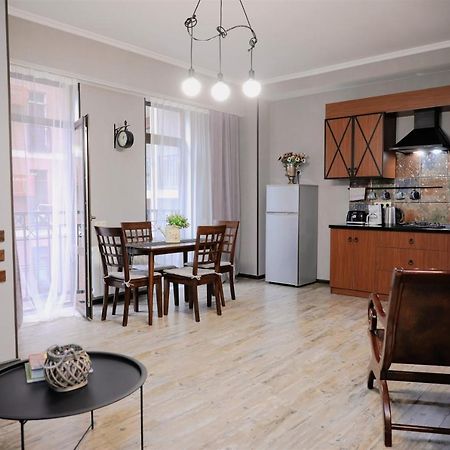 Avlabari Apartment - New One Tbilisi Luaran gambar