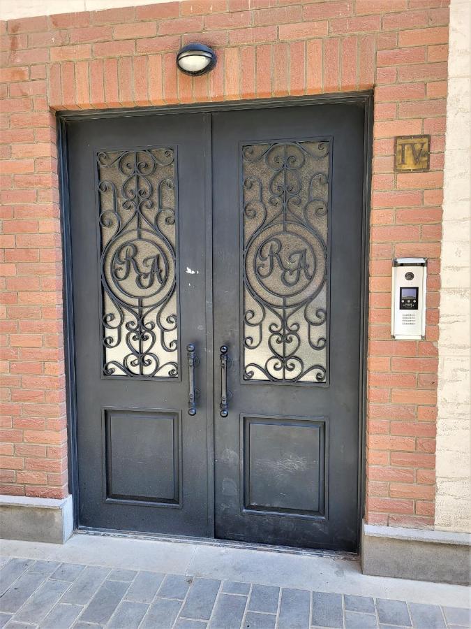 Avlabari Apartment - New One Tbilisi Luaran gambar