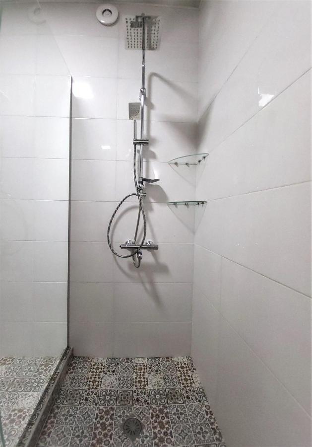 Avlabari Apartment - New One Tbilisi Luaran gambar