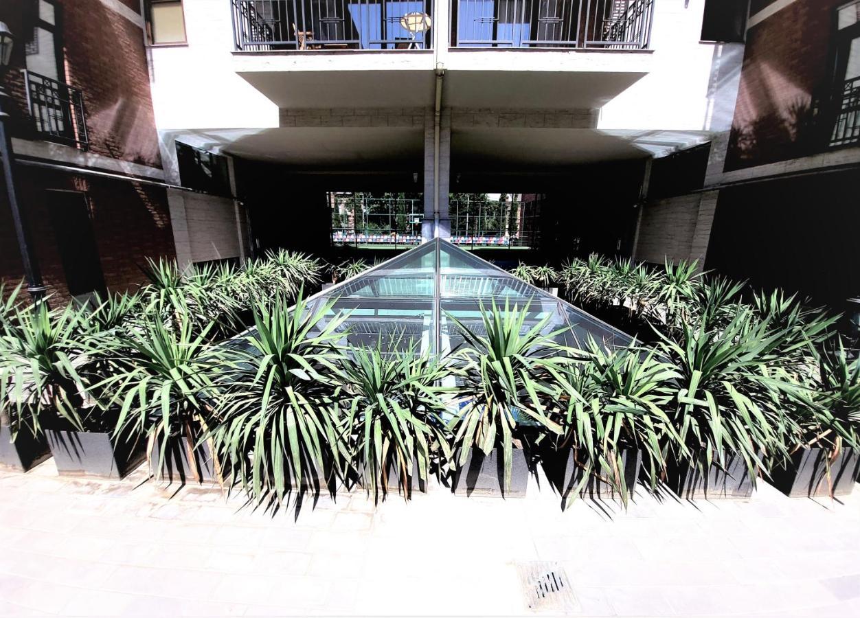 Avlabari Apartment - New One Tbilisi Luaran gambar