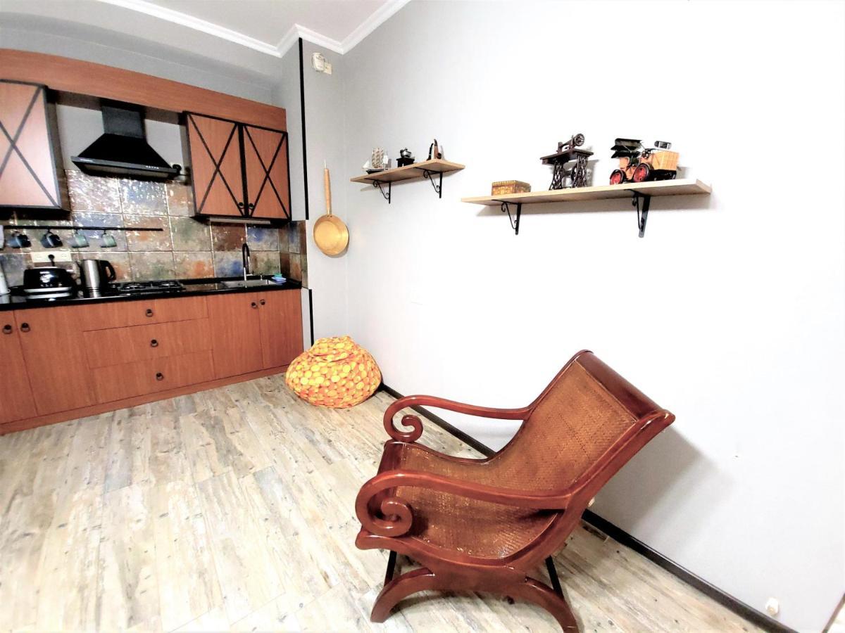Avlabari Apartment - New One Tbilisi Luaran gambar