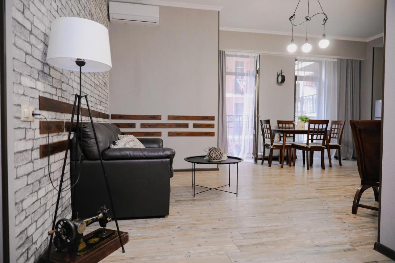 Avlabari Apartment - New One Tbilisi Luaran gambar